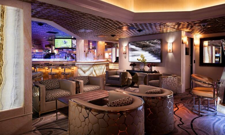 Hotel Peppermill Resort  Casino