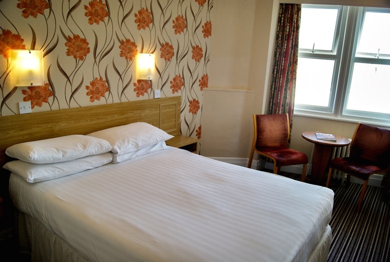 The Cliffeside Hotel