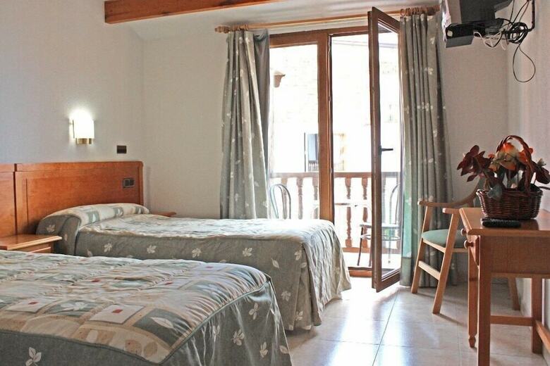 Albergue Hostal La Maya