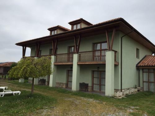 Apartamentos Palacio Bue�o