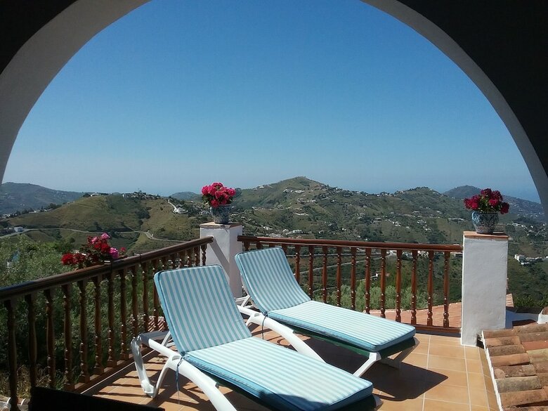 Casa Roble B&B