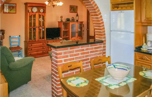 Three-bedroom Holiday Home Corumbela With Sea View 06