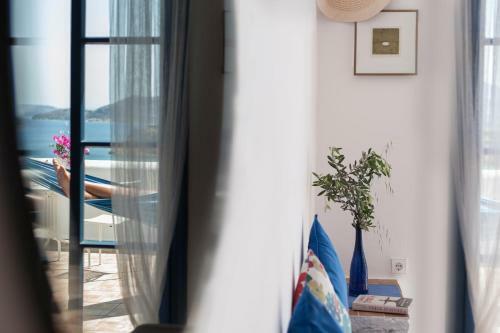 7 Olives Apartments