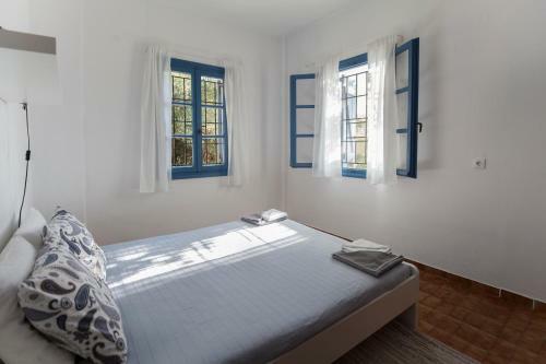 7 Olives Apartments