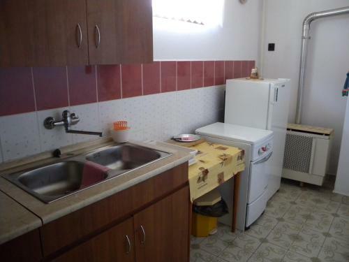 Four-bedroom Apartment In Balatonboglar I