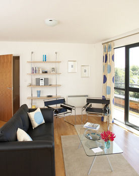 Apartamentos Saco Derby