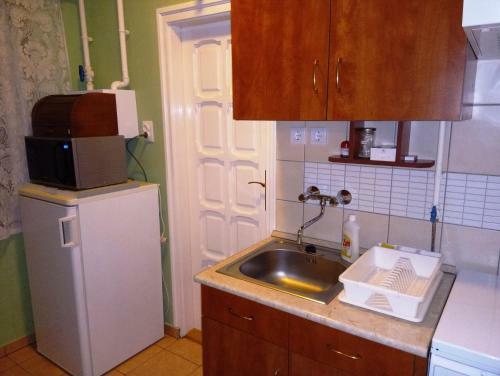 Sziv�rv�ny Apartman