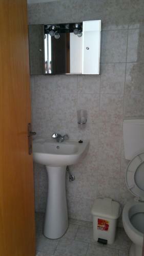 Fania Apartments