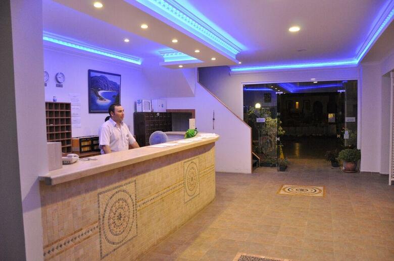 Hotel Akdeniz Beach