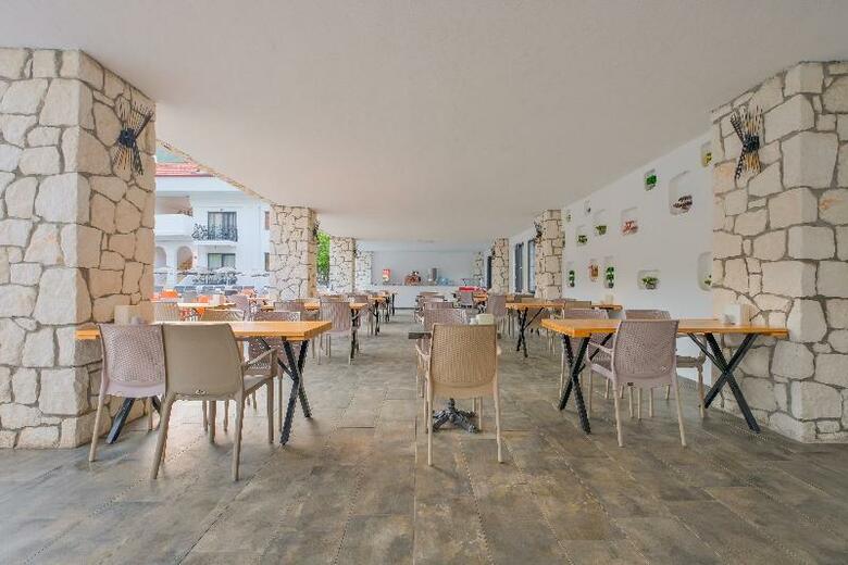 Hotel Akdeniz Beach