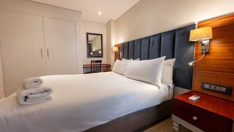 Hotel Protea Manor (.)