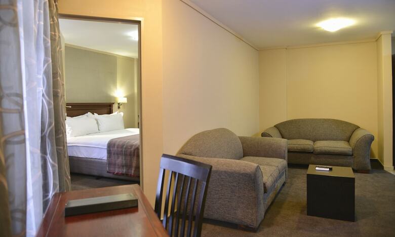 Hotel Protea Manor (.)