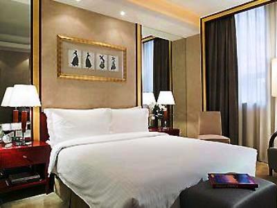 Hotel Mercure On Renmin Square