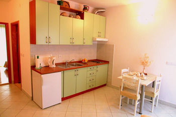 Apartments Pera