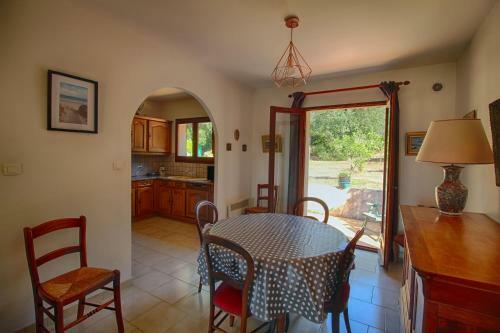 Secic- Villa 200m De La Plage Tiuccia