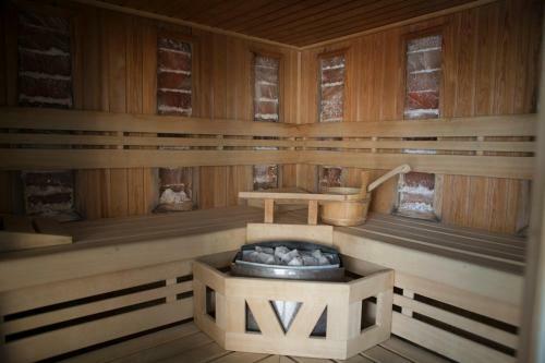 Karos Boni Term�l Hotel