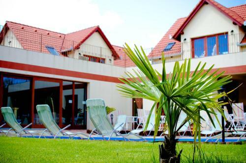Karos Boni Term�l Hotel