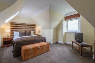 Sherbrooke Castle Hotel