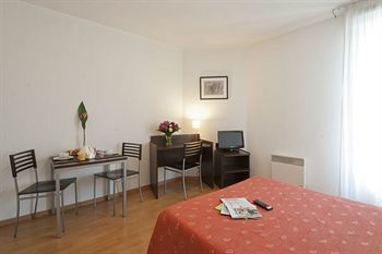 Hotel Cit�a Vanves Porte De Chatillon