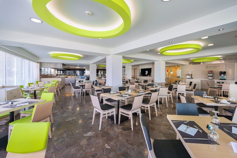 Hotel Semiramis