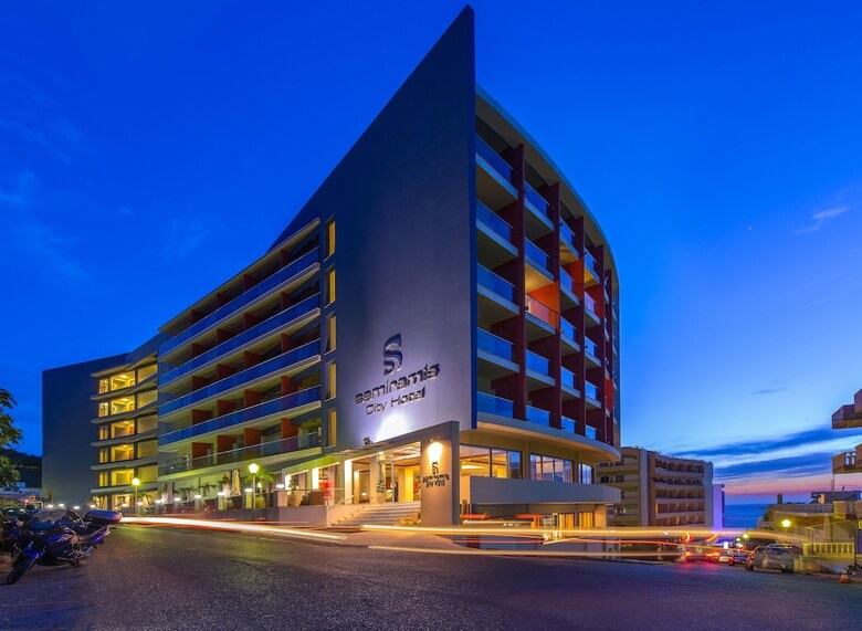 Hotel Semiramis