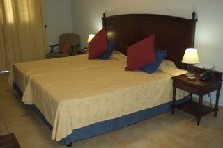 Hotel Hostal Mascotte