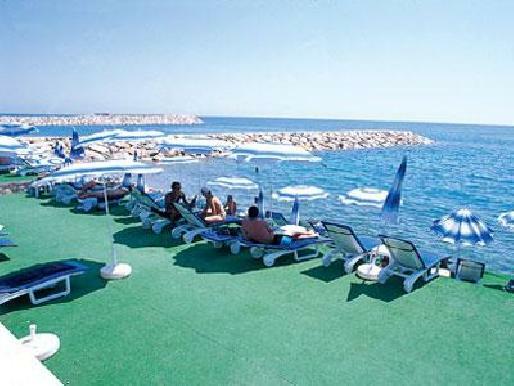 Hotel La Perla Resort