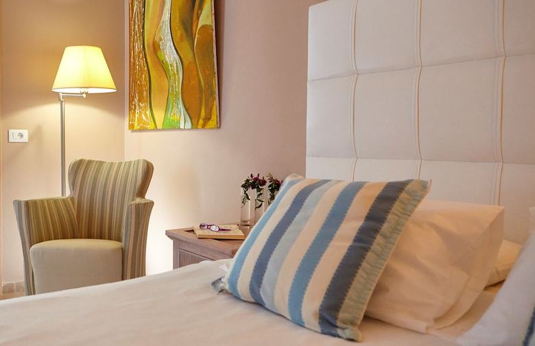 Orizontes Hotel & Villas