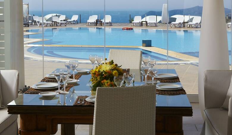 Orizontes Hotel & Villas