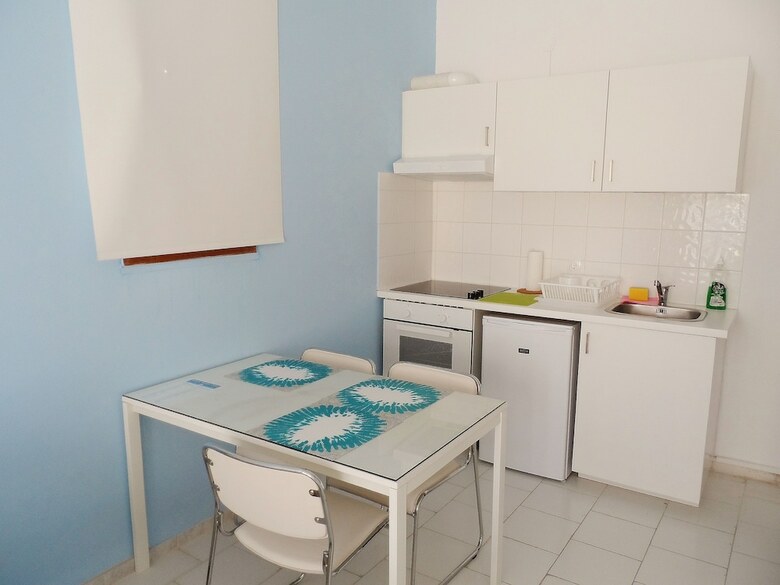 Hostal Homely Studios