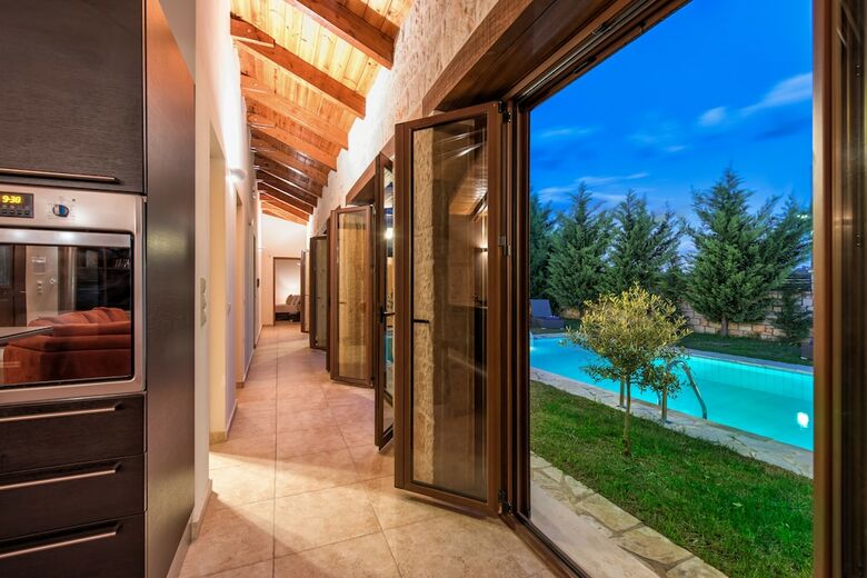 Astarte Villas - Kyveli Luxurious Private Villa