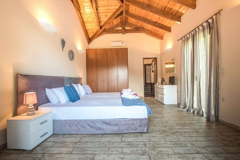 Astarte Villas - Kyveli Luxurious Private Villa