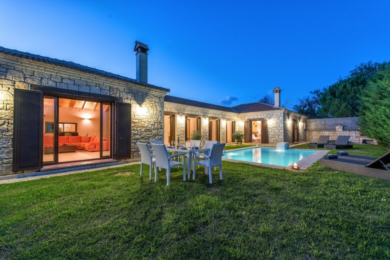 Astarte Villas - Kyveli Luxurious Private Villa