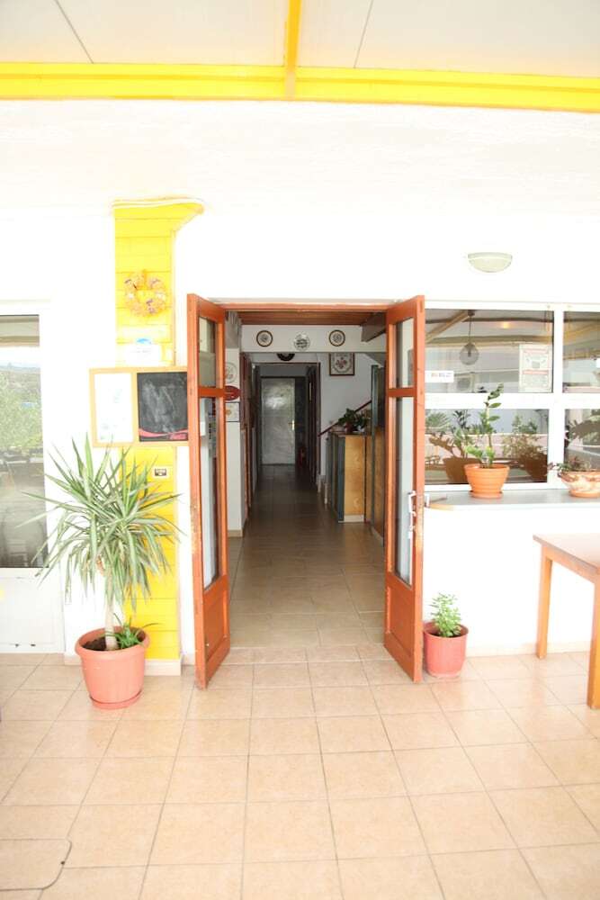 Kastelli Hotel