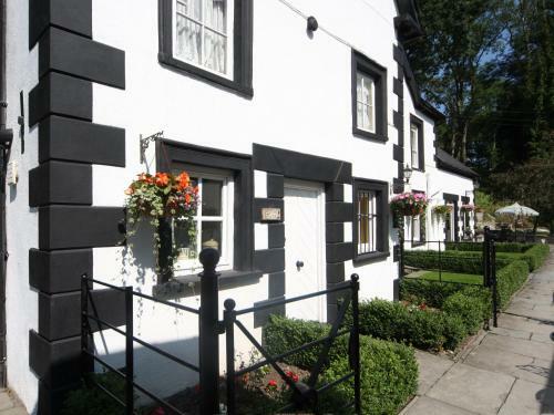 Sherrifs Lodge