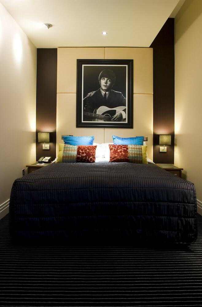 Hard Days Night Hotel