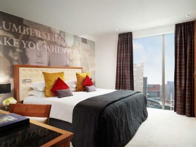 Hard Days Night Hotel