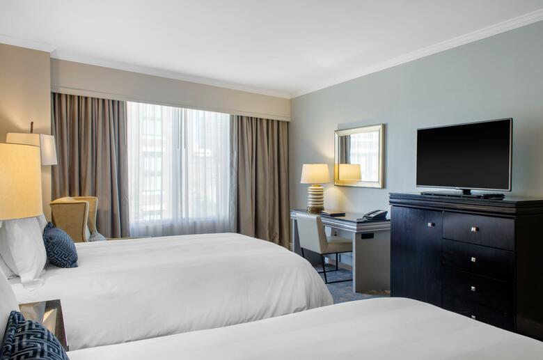 Hotel Wyndham Riverfront