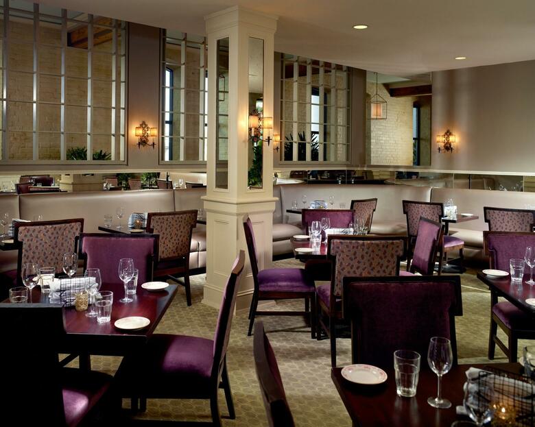 Hotel Wyndham Riverfront