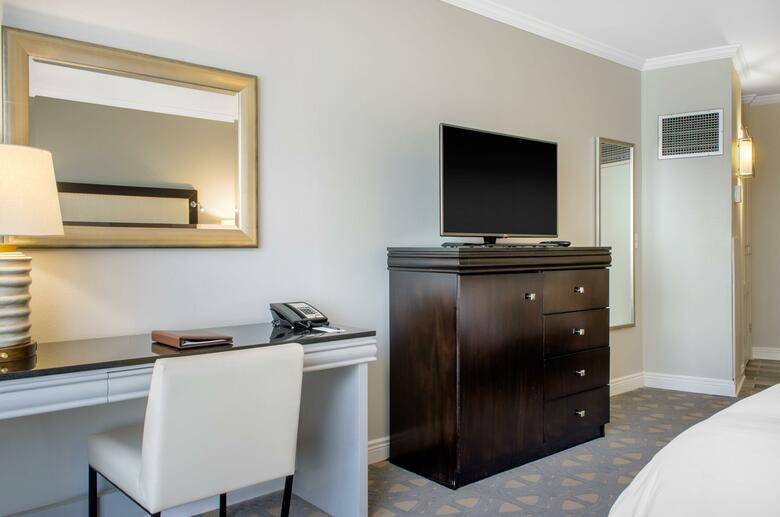 Hotel Wyndham Riverfront