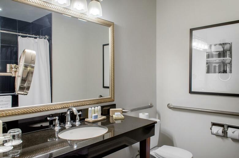 Hotel Wyndham Riverfront