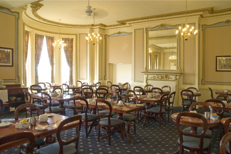 Hotel Grand Metropole