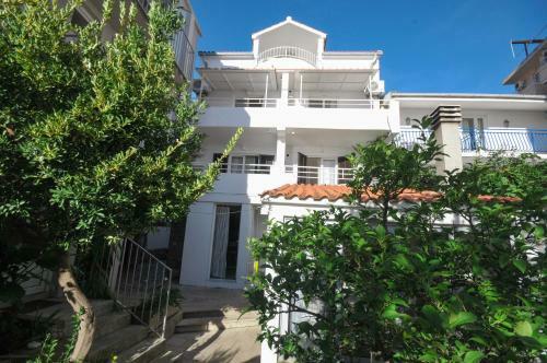 Kaladjurdjevic Apartments