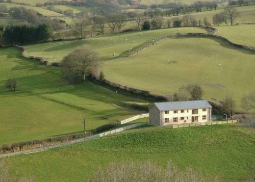 Cwm Corn Barn