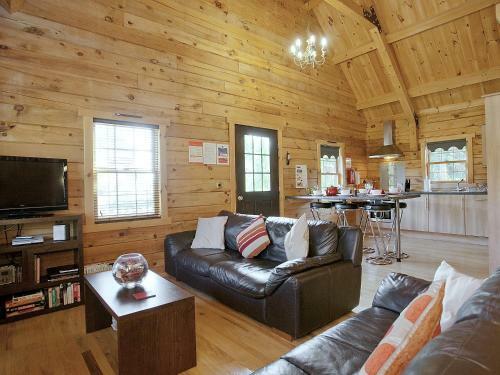 Kingfisher Lodge II