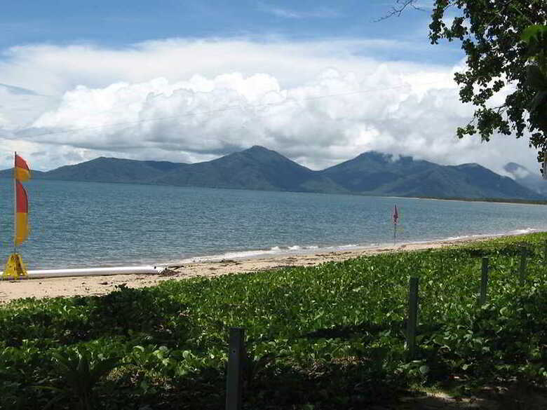 Hotel Australis Cairns Beach Resort
