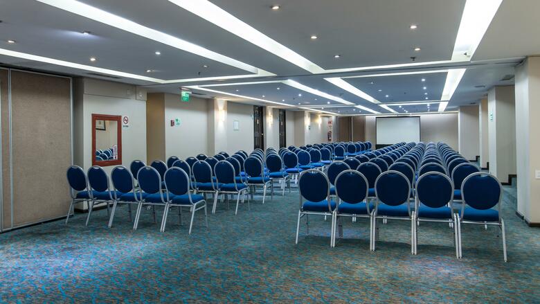 Holiday Inn Hotel & Suites Zona Rosa