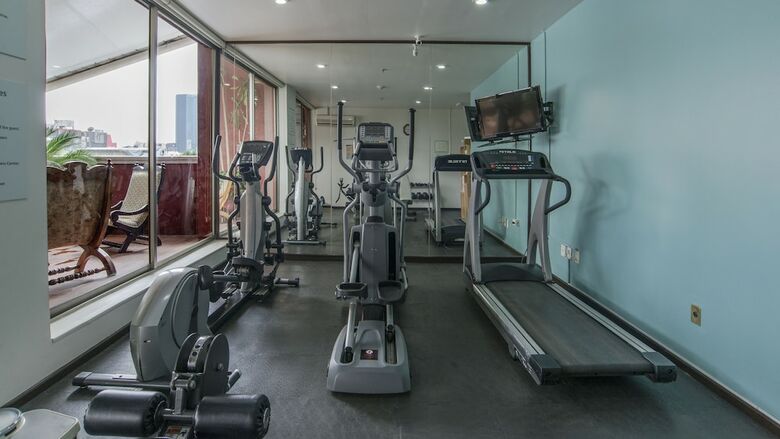 Holiday Inn Hotel & Suites Zona Rosa