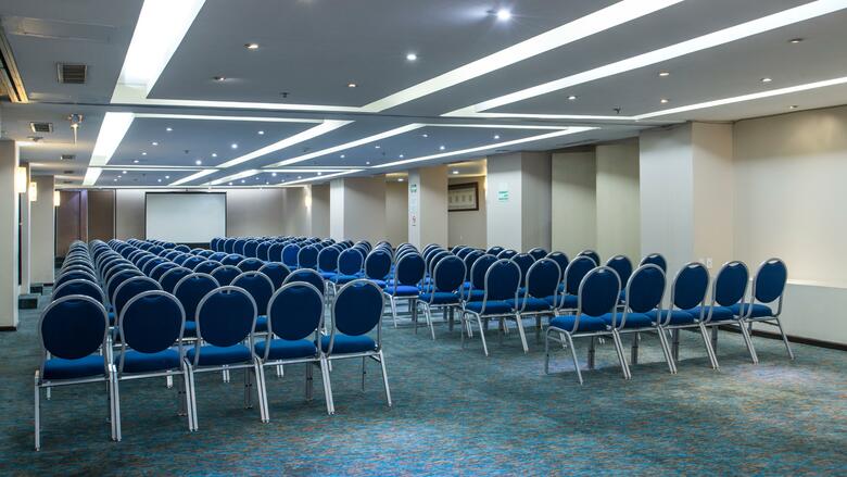Holiday Inn Hotel & Suites Zona Rosa