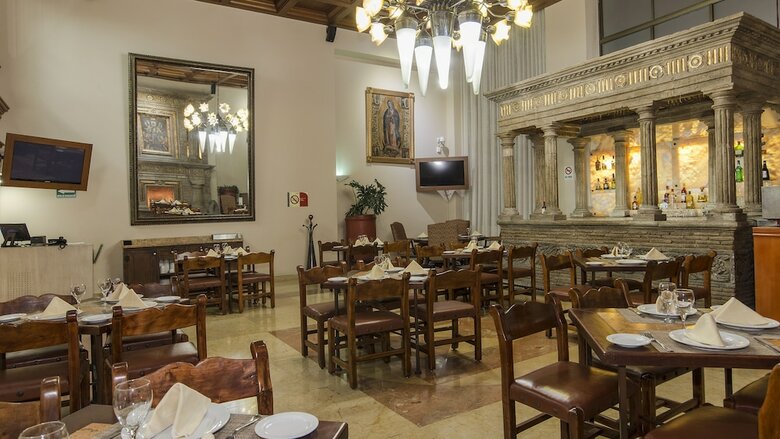 Holiday Inn Hotel & Suites Zona Rosa